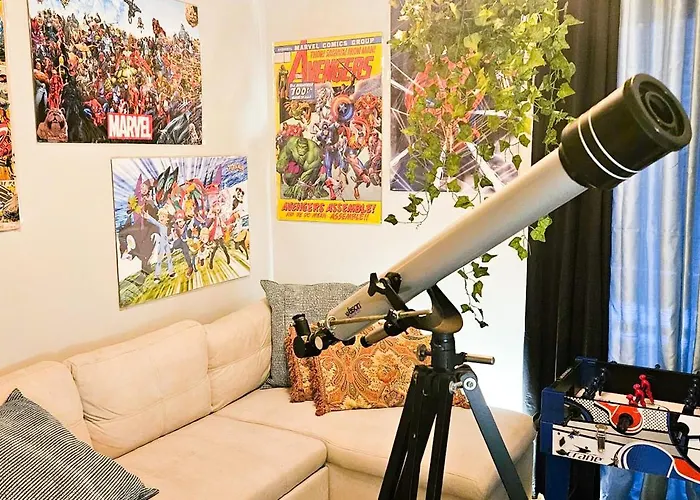 Casa vacanze Art Downtown Fulton Market Entire 3 Bedroom Sleep10 Private Garage Roof Ev Tesla *